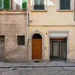 Keys Of Italy - Allegri 11 - 2 Bedrooms Nearby Santa Croce